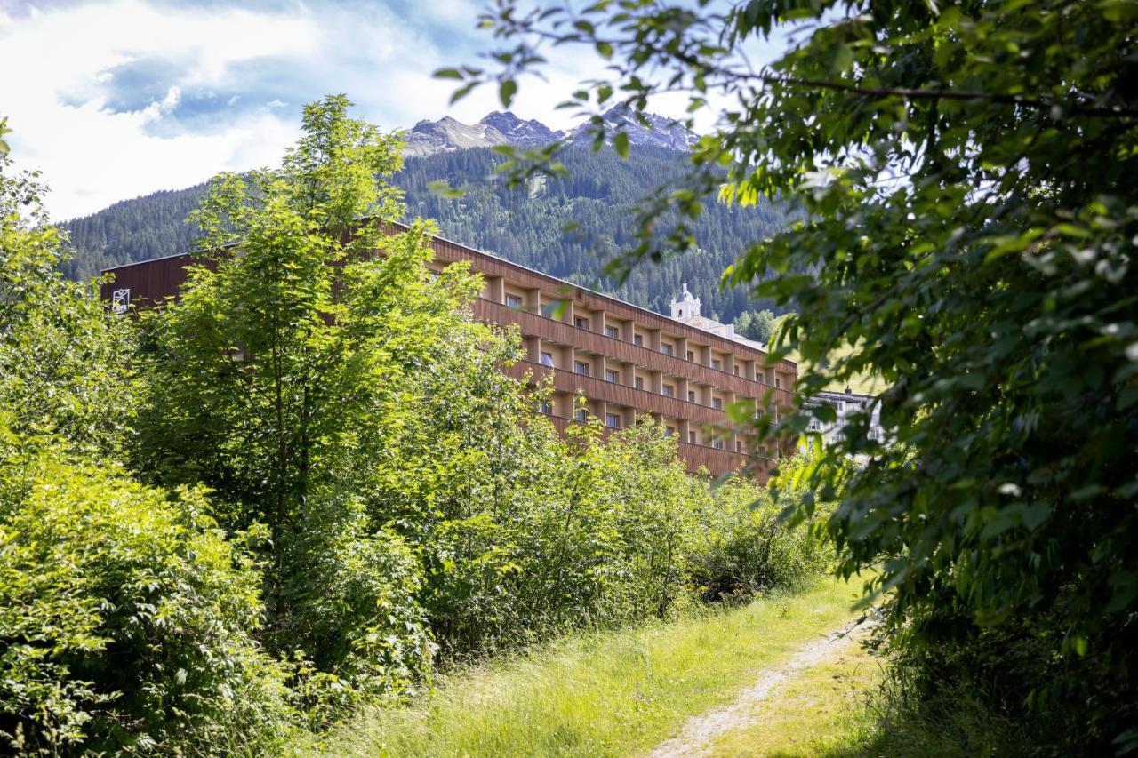 Jufa Hotel Savognin Eksteriør bilde